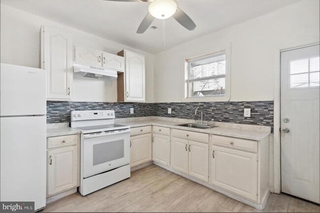Foto del edificio - 6133 Reedland St