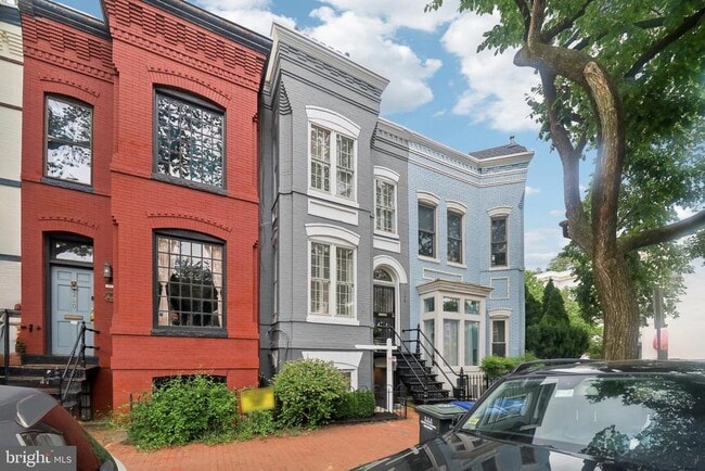 Foto del edificio - 252 11th St SE