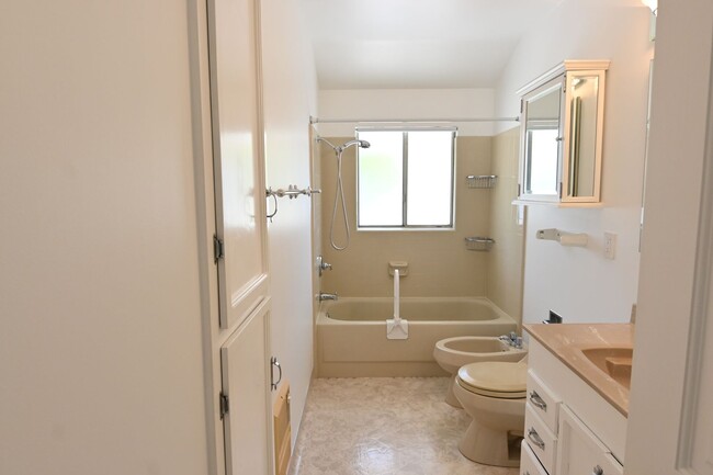 Foto del edificio - West SJ Beauty, Pool & Spa, 2/2 SFR