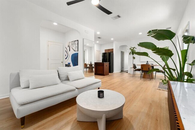 Foto del edificio - 4613 Graceful Ln