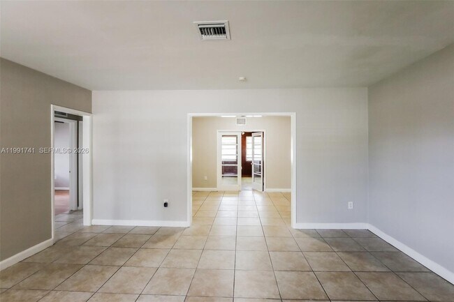 Building Photo - 1710 NW 109th St