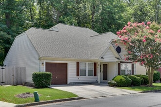 Building Photo - 1133 Lady Ashley Dr