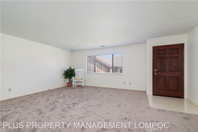 Building Photo - 3 br, 2 bath House - 529 South I