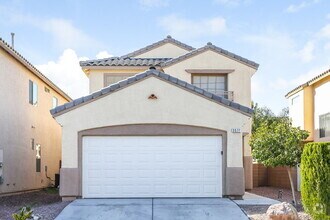 Building Photo - 3577 Chelsea Grove St