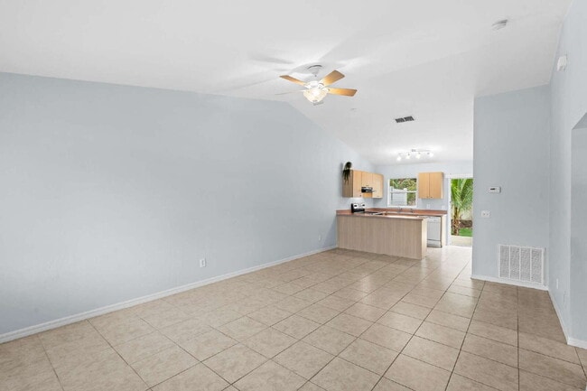 Building Photo - 8400 Matanzas Rd