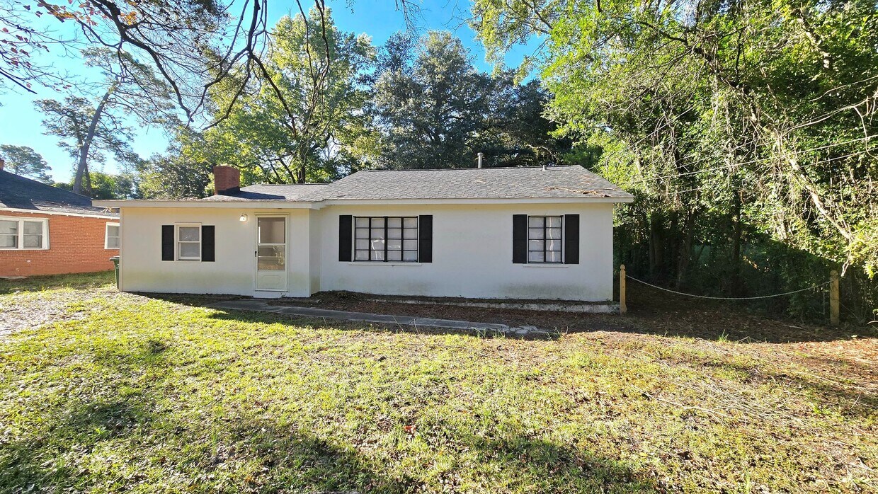 Foto principal - WRIGHTSVILLE AVENUE - 4 Bedroom - Minutes ...