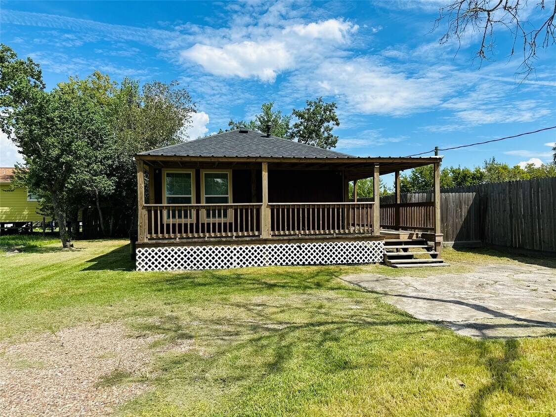 Foto principal - 2349 Avenue D