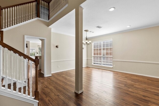 Building Photo - 2028 Austin Dr