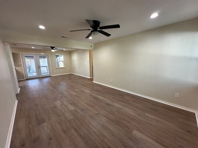 Foto del edificio - 700 Bradford St
