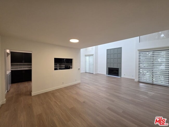 Foto del edificio - 1421 Greenfield Ave