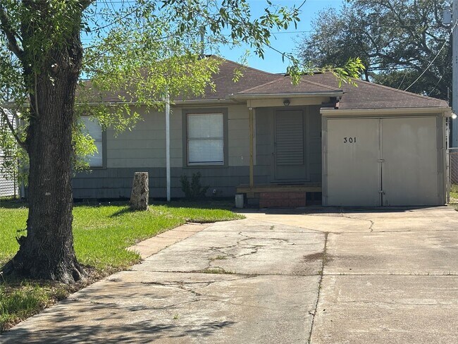 Foto del edificio - 301 19th Ave N