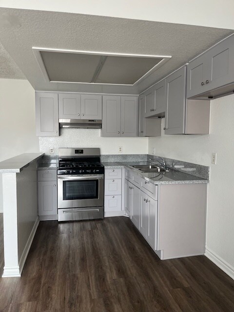 Foto del edificio - 2928 Leeward Ave