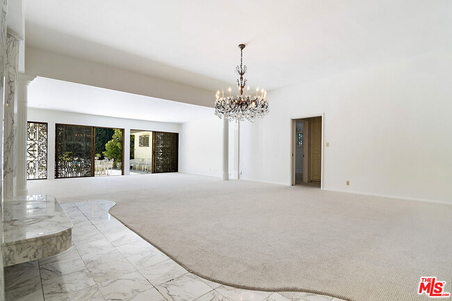 Building Photo - 180 Highland Ave