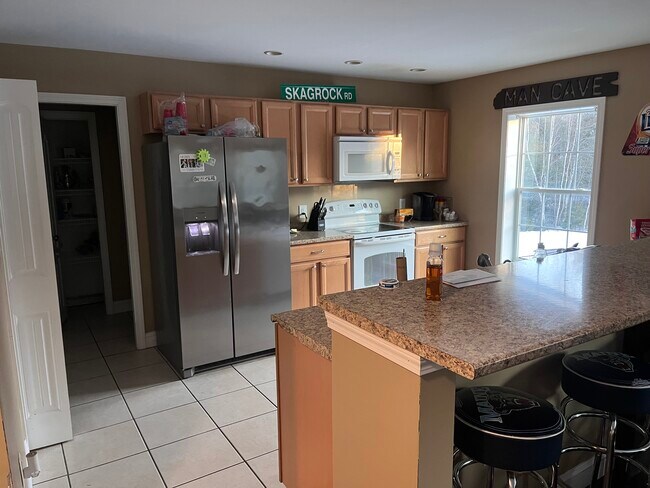 Foto del edificio - 9 Batmanuel Ln