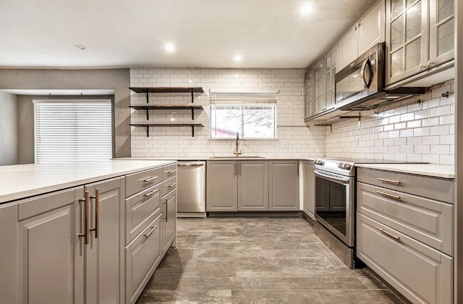Foto del edificio - 5212 NW 109th St