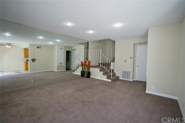 Building Photo - 1476 Forest Glen Dr