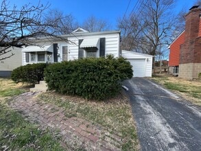 Building Photo - 10071 Stimson Dr