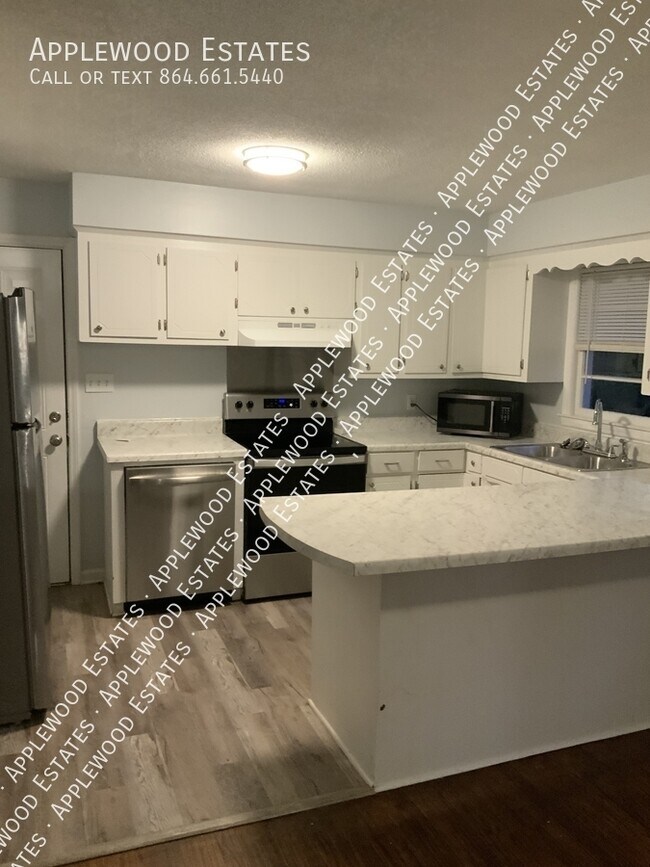 Foto del edificio - 1287 Montview St