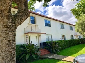 Building Photo - 7840 SW 55th Ave