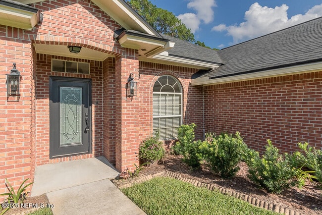 Foto del edificio - 1737 Heatherwood Dr