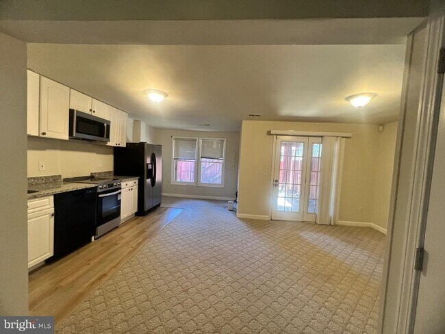 Foto del edificio - 6062 Joust Ln