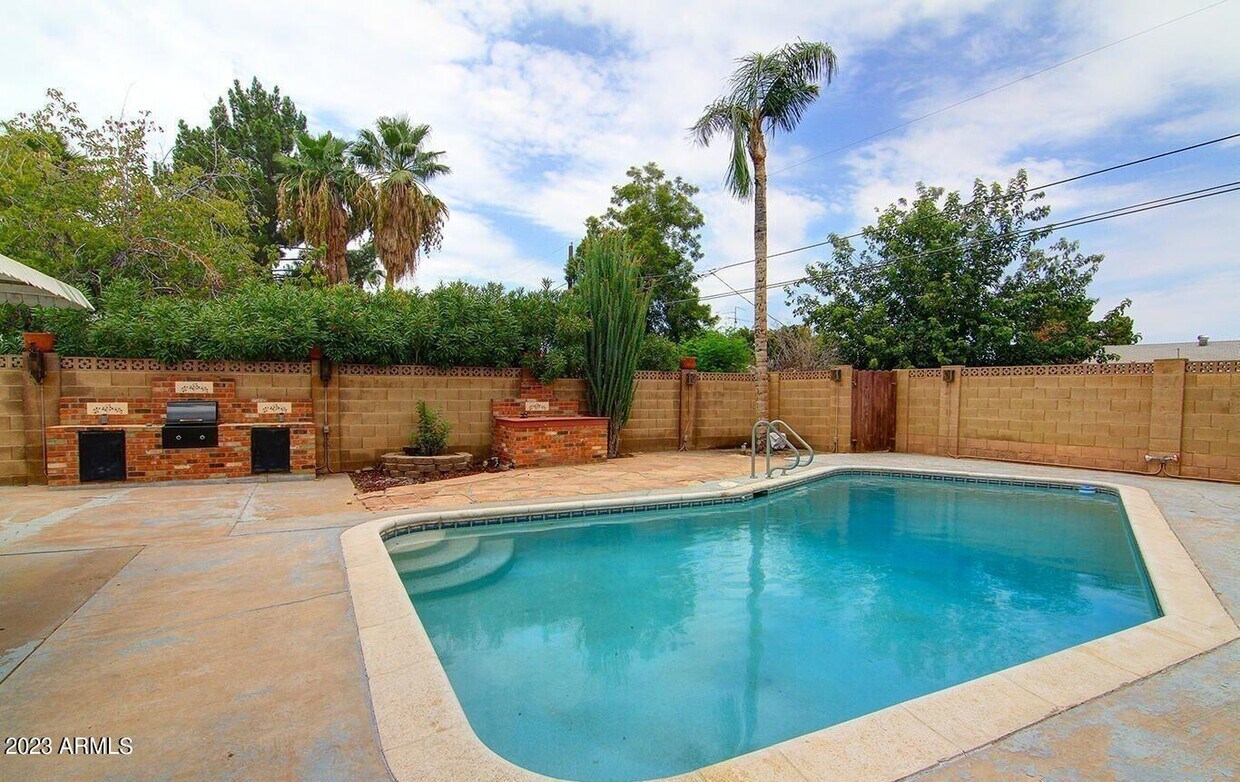 Foto principal - 1418 E Williams St