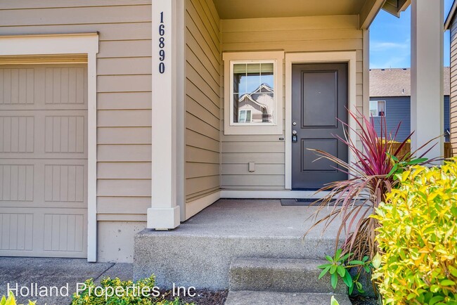 Building Photo - 3 br, 2.5 bath House - 16890 NW Viola St.