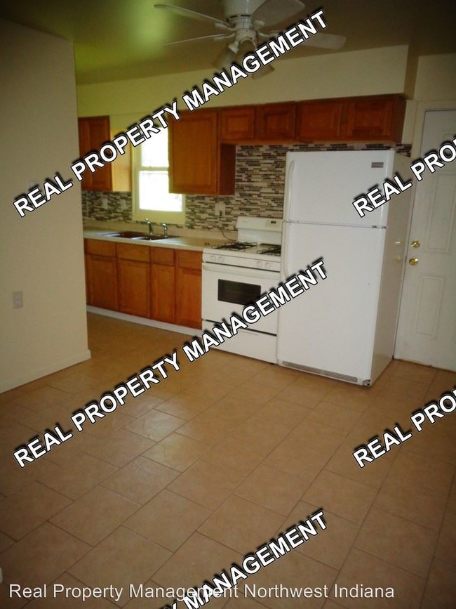 Building Photo - 2 br, 1 bath House - 5502 Aspen Avenue
