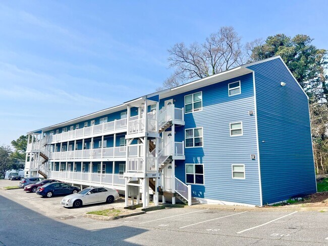Interior Photo - Pelican Dock Apartments