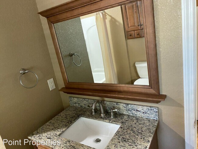 Foto del edificio - 2 br, 1 bath House - 1201 N Dearborn St
