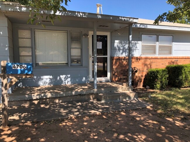 Building Photo - 4706 42nd St