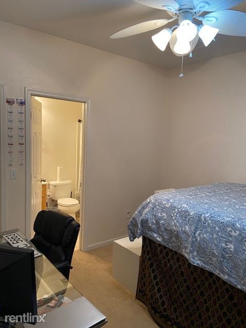 Building Photo - 2 br, 2.5 bath Townhome - 10910 Tower Park Dr