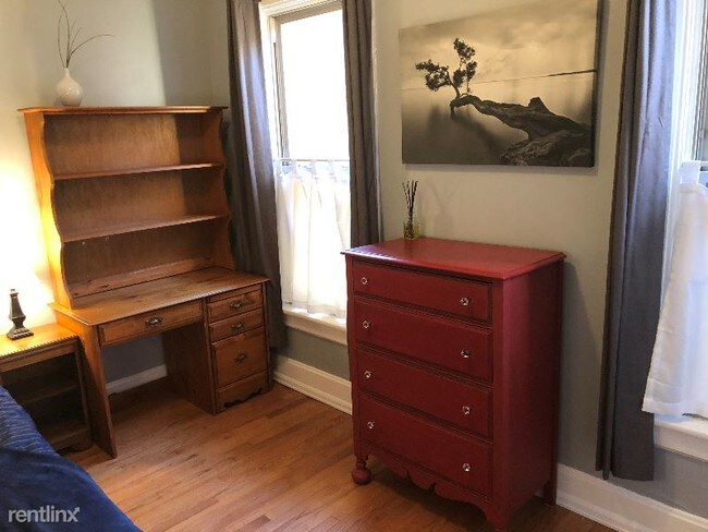 Building Photo - 1 br, 1 bath House - 1200 Lipan St.