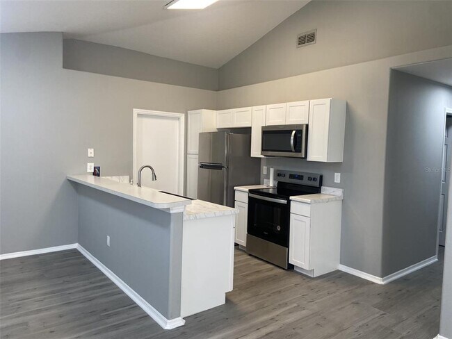 Foto del edificio - 7656 Pine Fork Dr