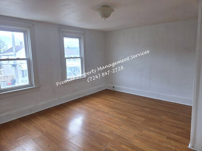 Foto del edificio - 307 Todd St