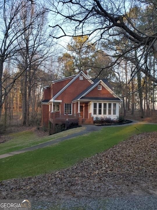 Foto del edificio - 16465 Freemanville Rd