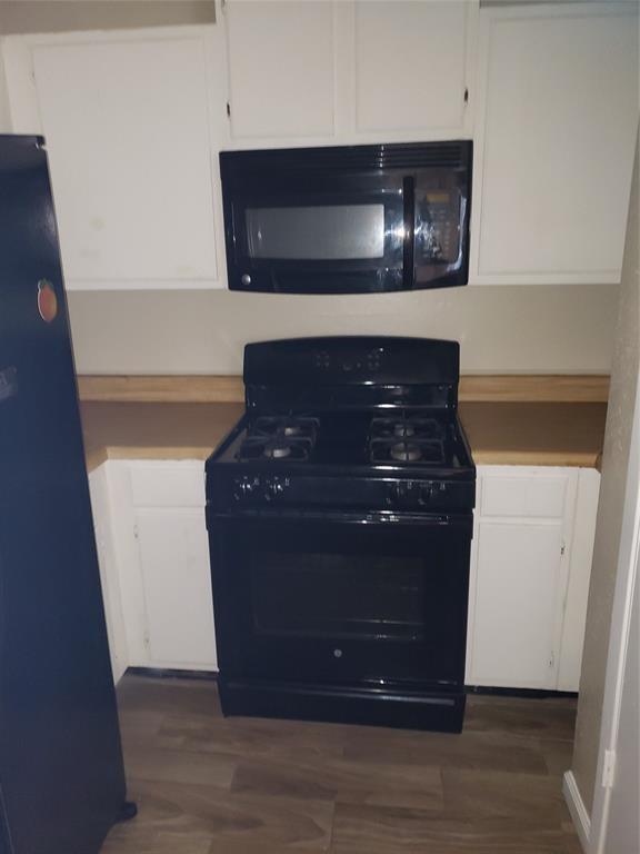 Foto del edificio - 5420 Regal Ridge Ln