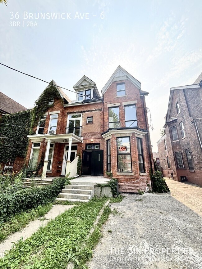 Building Photo - 36 Brunswick Ave