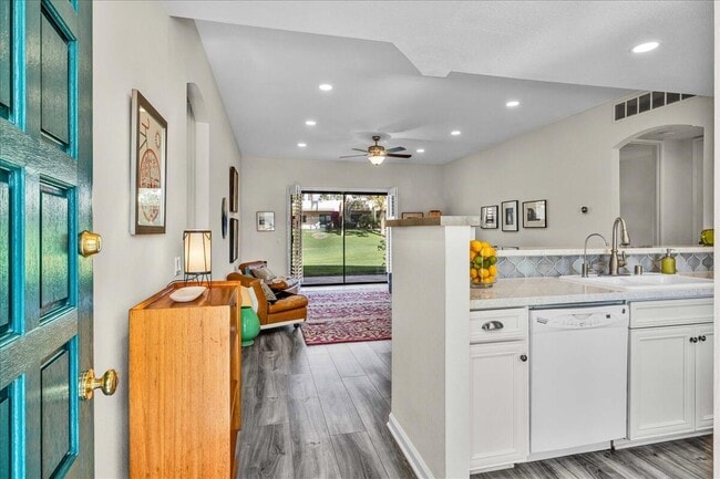 Building Photo - 67278 S Chimayo Dr