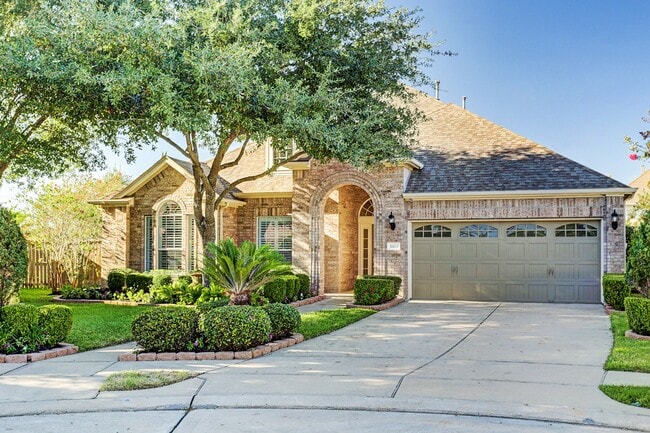 Building Photo - 5503 Honey Mesquite Way