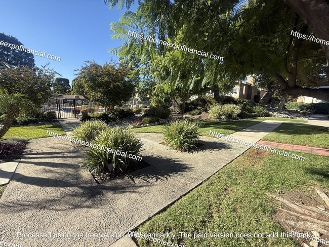 Building Photo - Nice Home For Rent