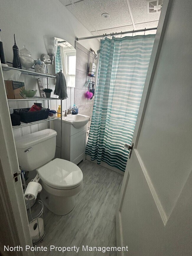 Foto del edificio - 2 br, 1 bath House - 126 Roselawn Ave