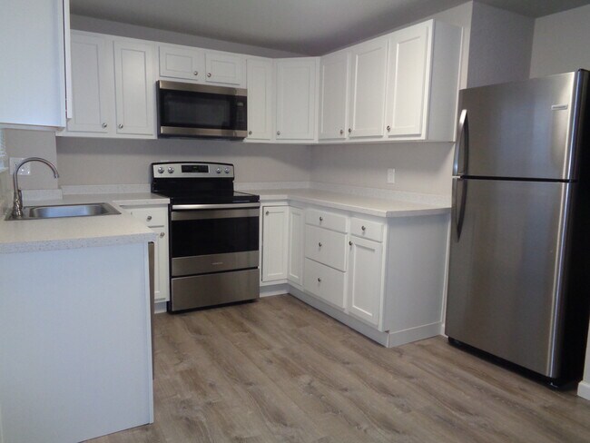 Gorgeous kitchen - 2615 King St