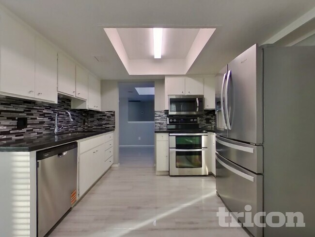 Foto del edificio - 6210 E Minton Pl