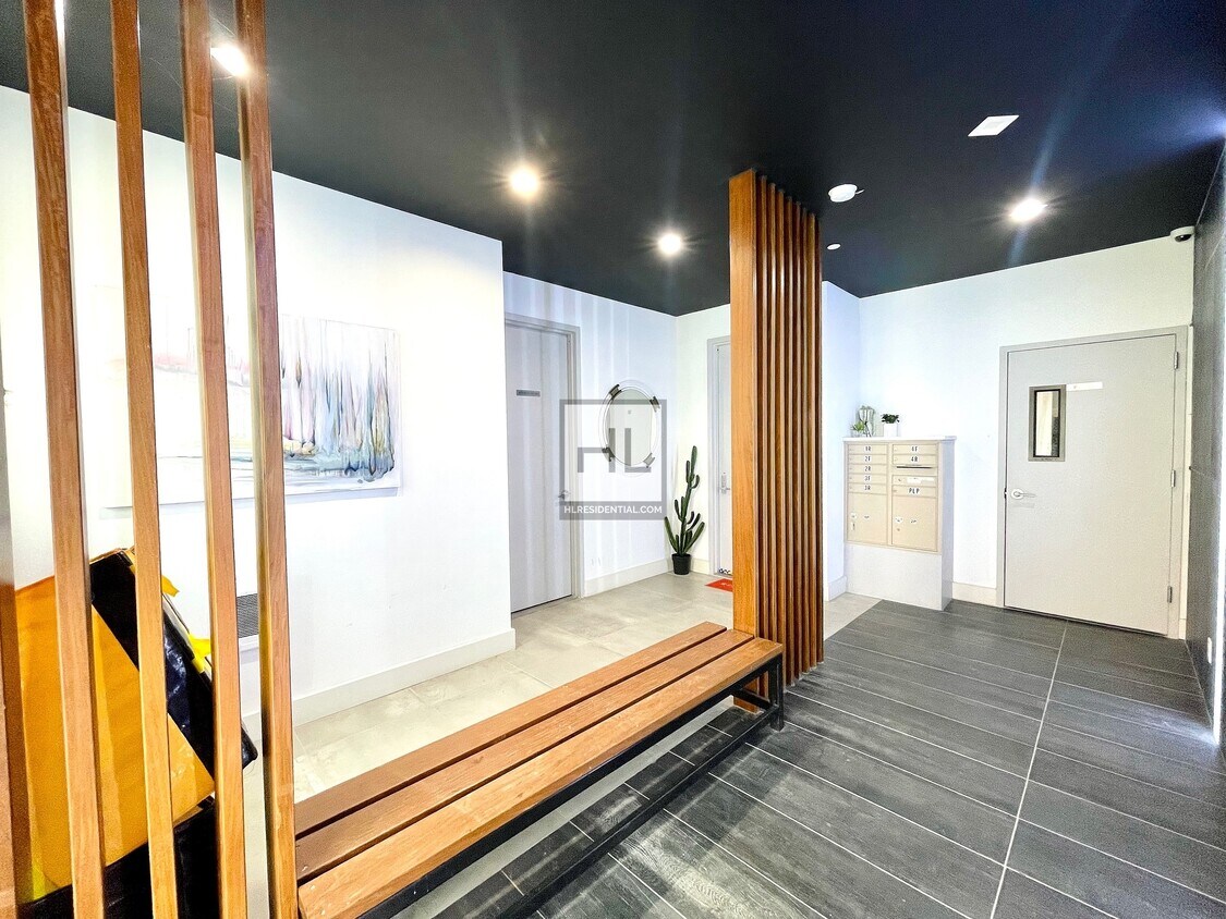 Primary Photo - LEASE TAKEOVER Spacious 1 Bed + W/D | Deca...