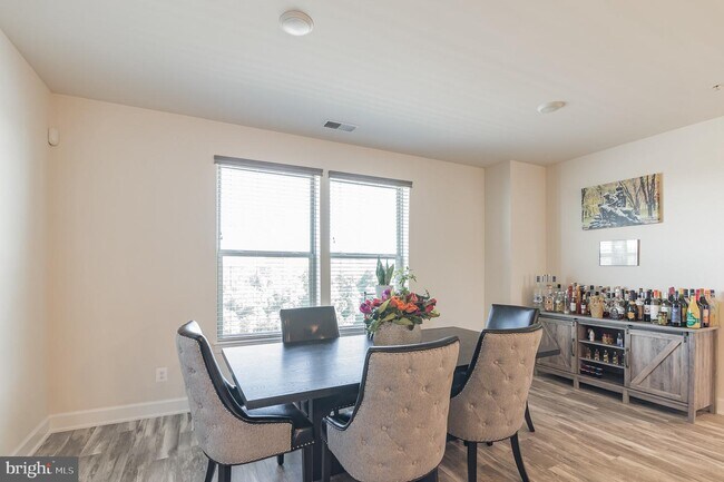 Foto del edificio - 10352 Ratcliffe Trail