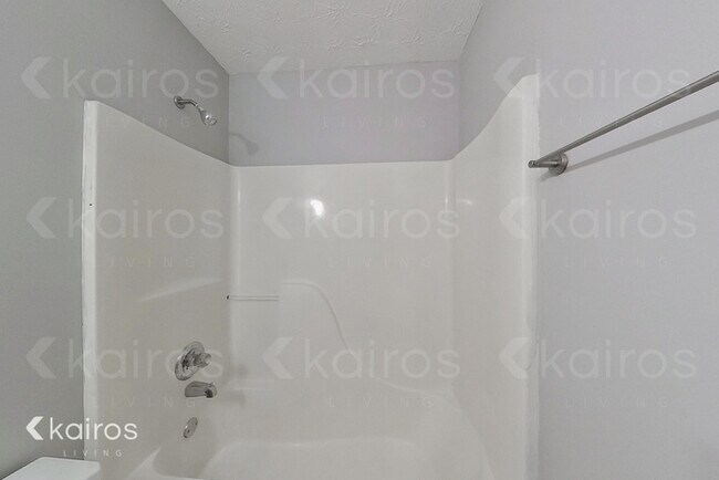 Foto del edificio - 151 Beaver Pointe Dr