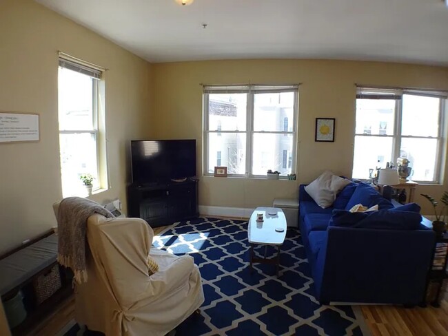 Foto del edificio - 846 Dorchester Ave