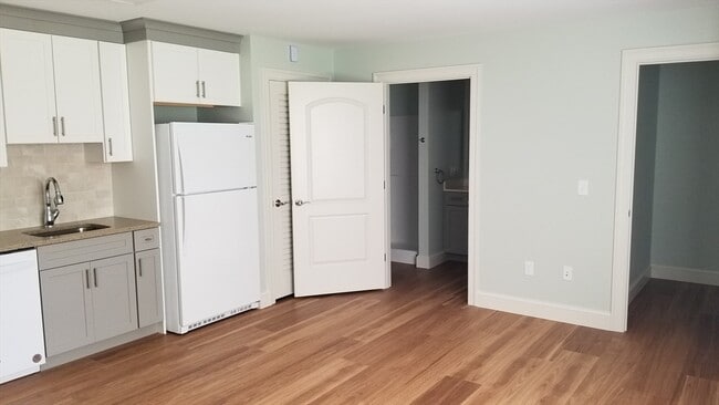 Foto del edificio - 462 Main St