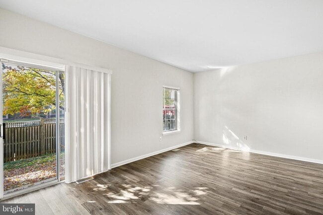 Building Photo - 14805 Ashford Pl